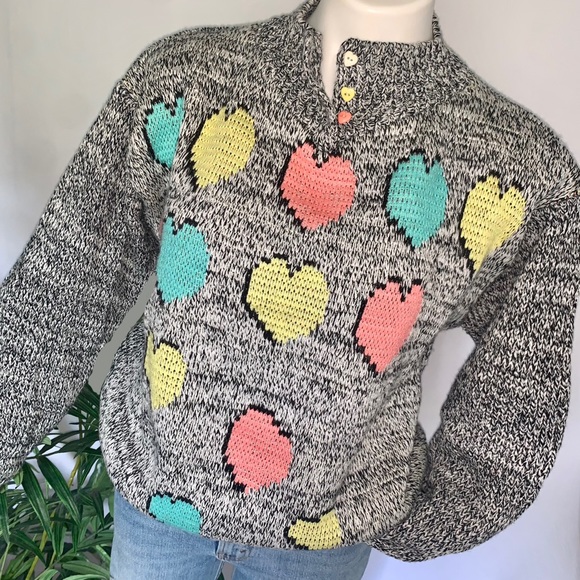 v i n t a g e :: Unique Slouchy Heart Kawaii Knit Novelty Sweater - Picture 4 of 10